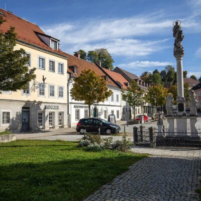 Wieserfeldplatz aussenansicht park